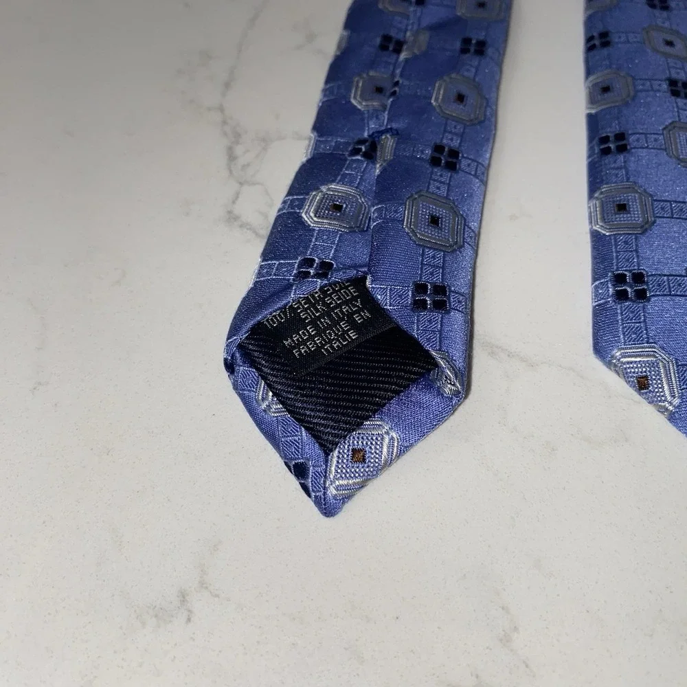Canali 100% Silk Necktie Geometric Pattern Blue Luxury Preppy Made in Italy